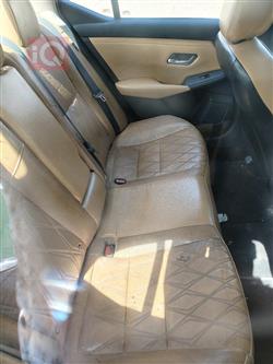 نیسان سێنترا